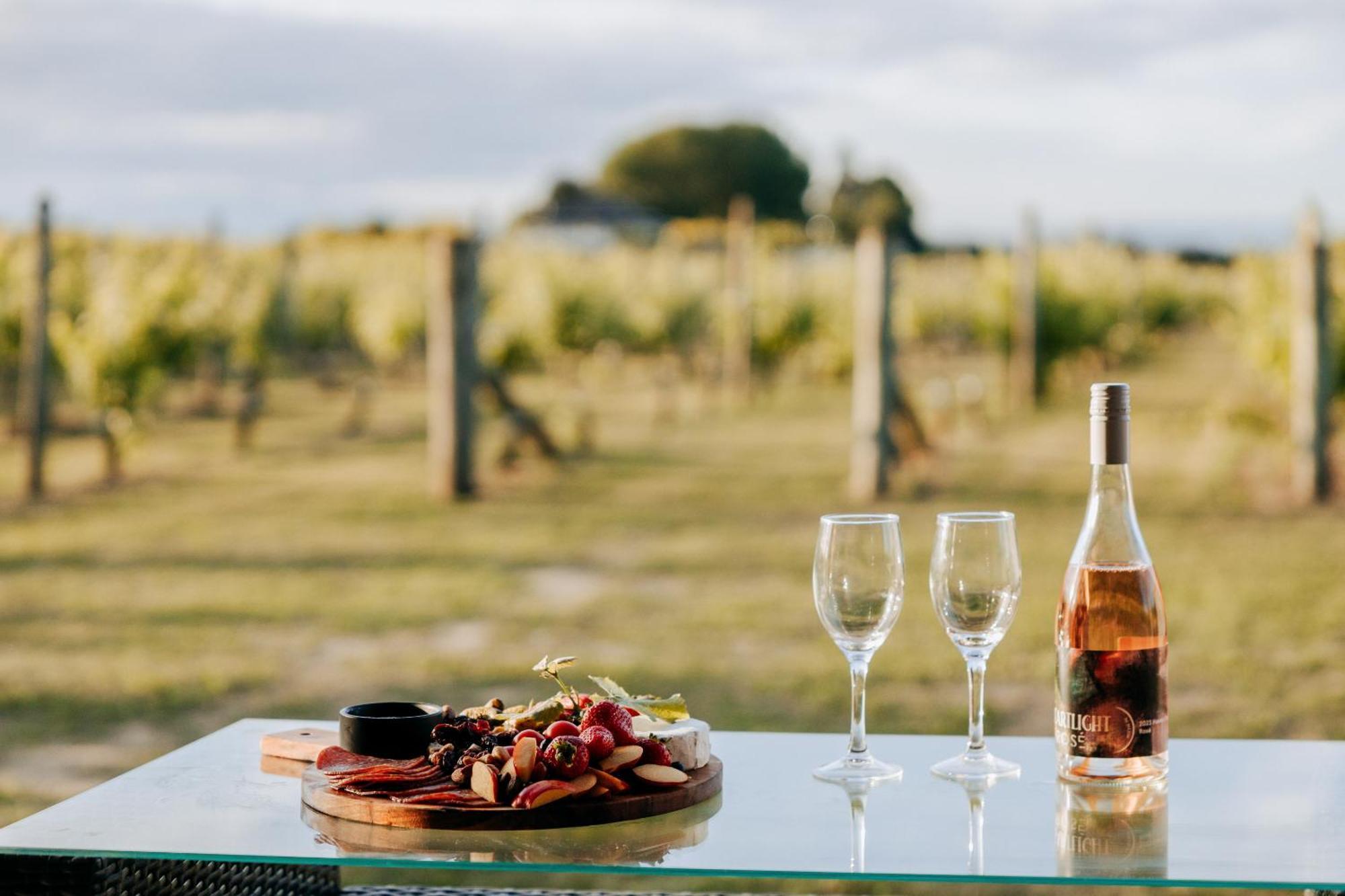 Villas & Vines Glamping Hastings Dış mekan fotoğraf