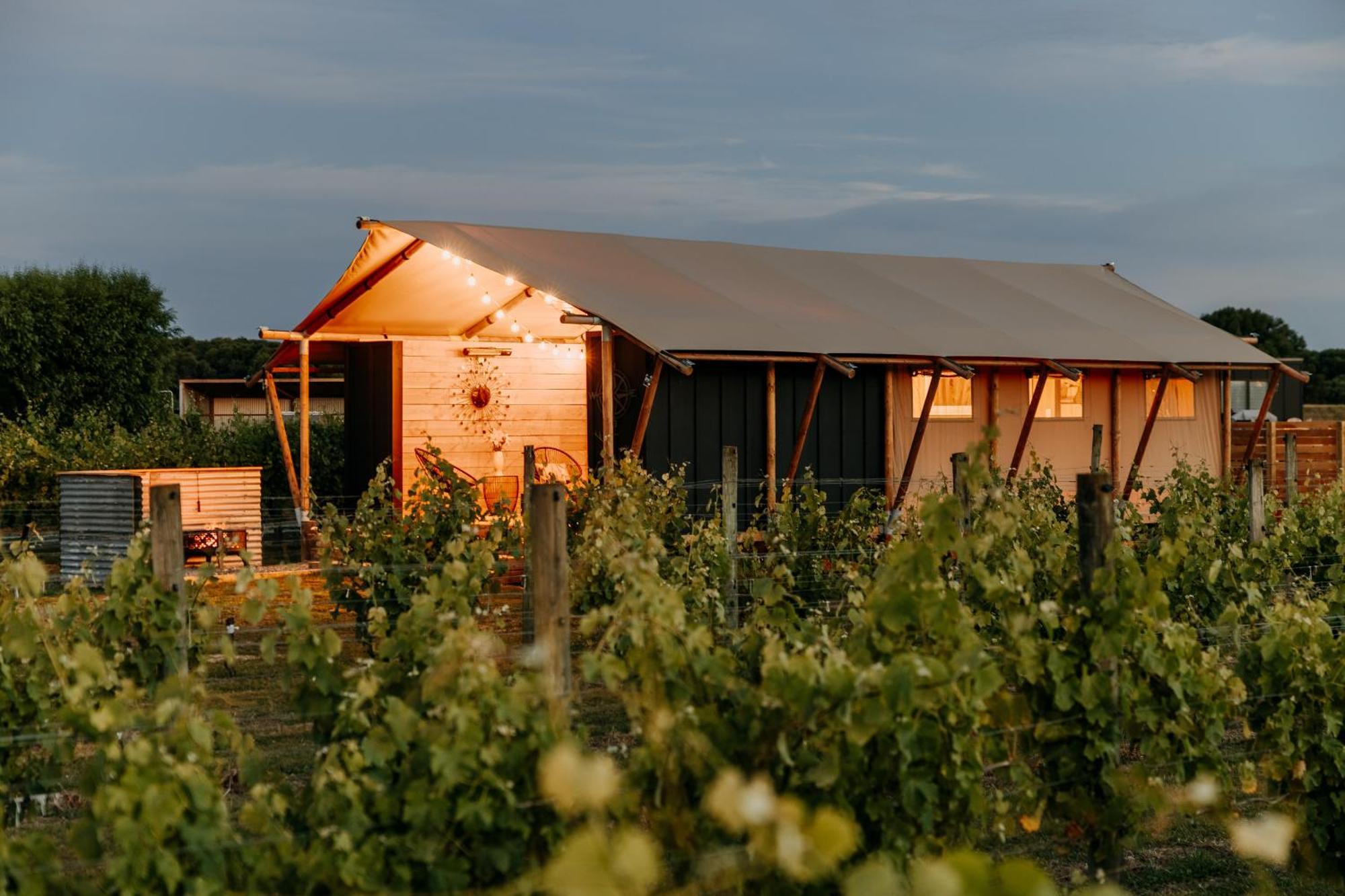 Villas & Vines Glamping Hastings Dış mekan fotoğraf
