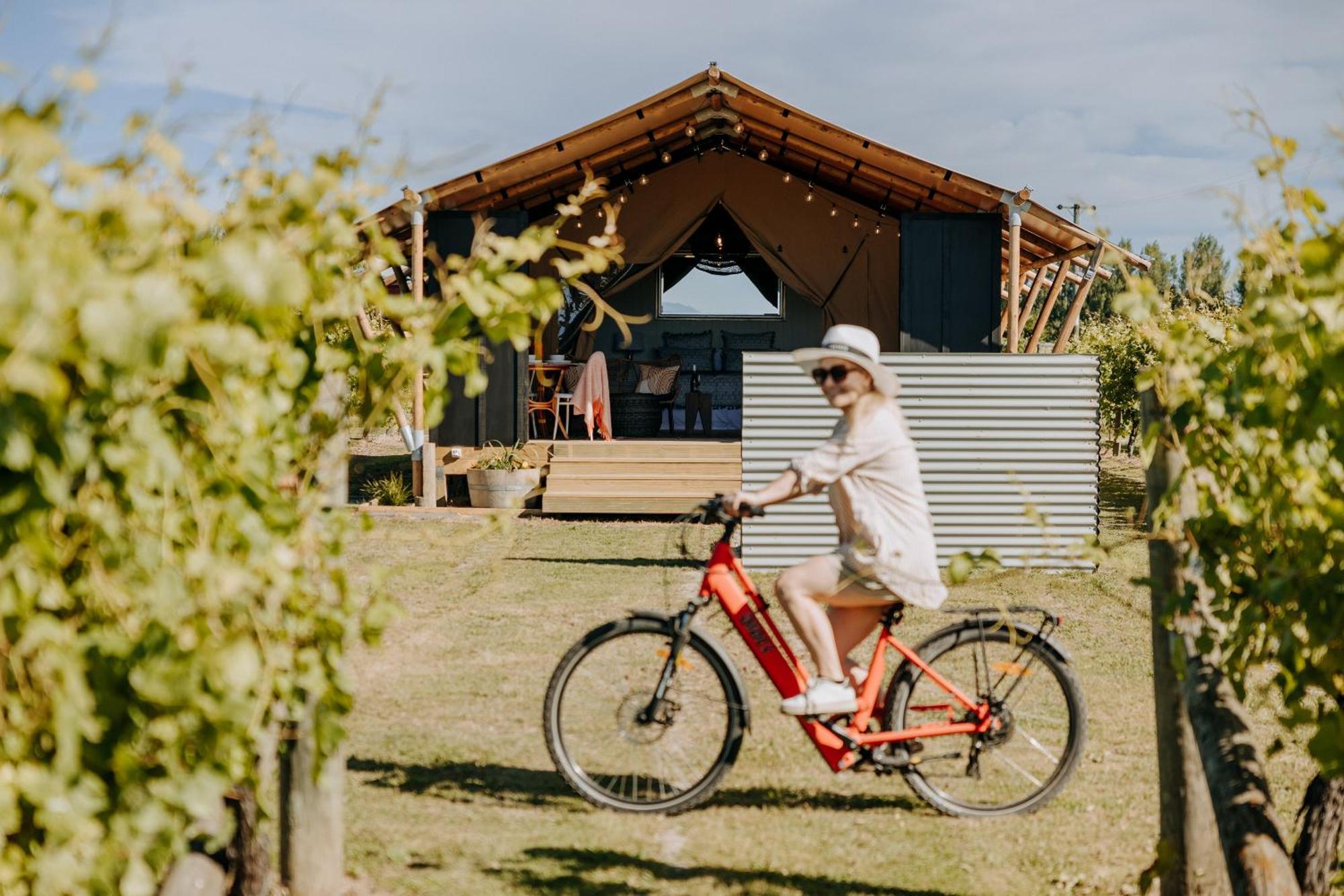 Villas & Vines Glamping Hastings Dış mekan fotoğraf