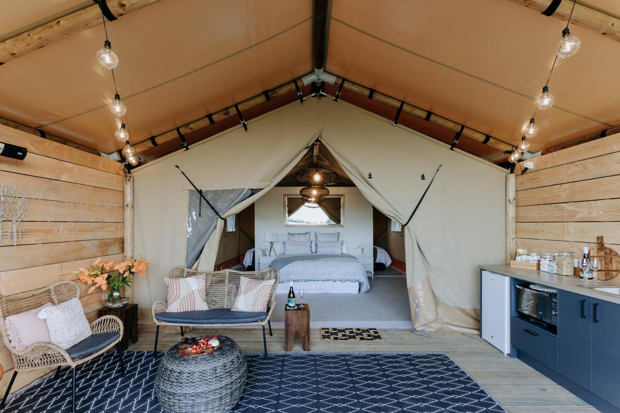 Villas & Vines Glamping Hastings Dış mekan fotoğraf